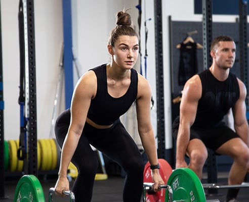 Woman doing a deadlift